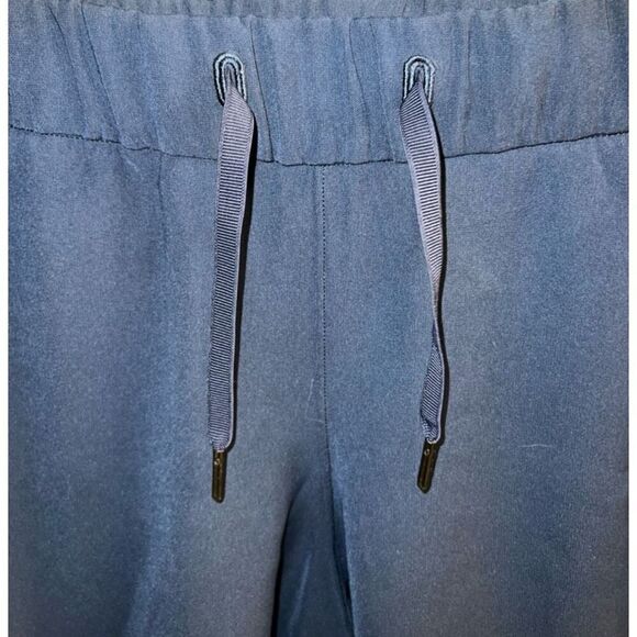 Lululemon Navy Stretch Joggers Size 6 - Picture 2 of 5